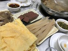 -潮牛潮汕牛肉火锅(旺角大学城商业街店)