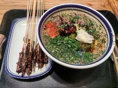 -云阿蛮云南生烫牛肉米线(奉贤路店)