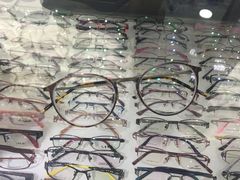 -华彬眼镜专业渐进配镜(潘家园店)