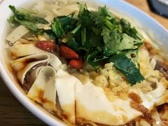 豆腐汤-花悦豆香