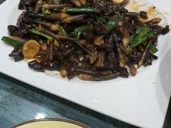-小红鲸·海鲜餐厅(轸大路店)