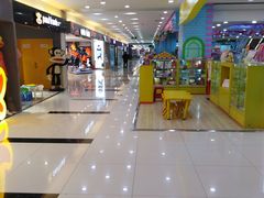 -鸿通城购物中心