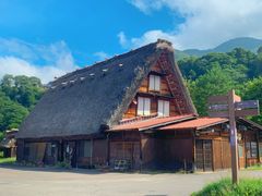 -白川乡与五箇山的合掌构造村落