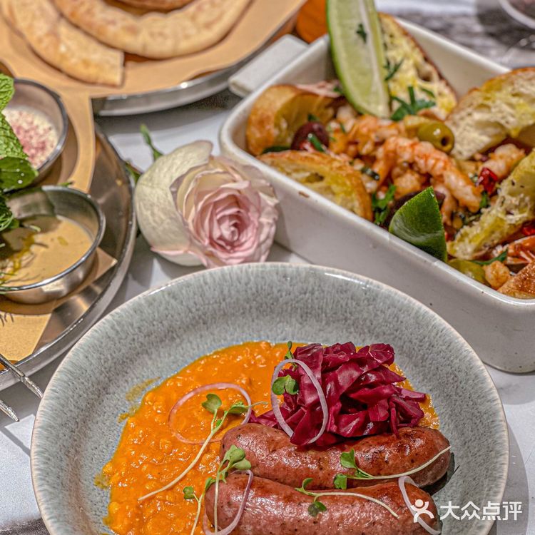 情侣必去的浪漫约会餐厅✨🥂就在黎黄陂路❗️  