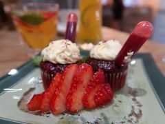 红丝绒cupcake-威克特披萨汉堡