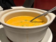 -玥轩YUE HIN(IFS国际金融中心店)