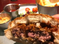 美式烧烤牛肉堡-bluefrog蓝蛙(水游城店)