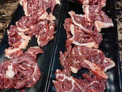 -牛里牛气· 榴莲海鲜鲜牛肉自助火锅·烤肉(横岗店)