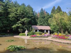 -庐山风景区花径公园