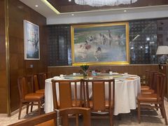 -乾隆美食·本帮菜(黄河路店)