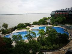 -上海滴水湖皇冠假日酒店