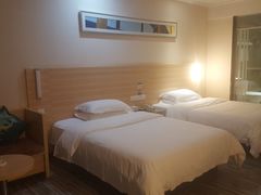 -城市便捷酒店(佛山大良清晖园步行街店)