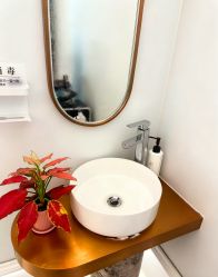 -苑苑vbeauty科技美容SPA