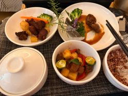 -悦子嘉月子中心旗舰馆(高新店)