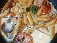 -SISTERS BAR RESTAURANT川意酒馆(嘉善老市H楼店)