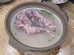 -叁煨蹄花·下饭盐帮菜(人民广场店)
