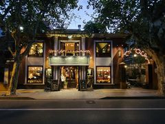 门面-古董花园(思南路42弄小区店)