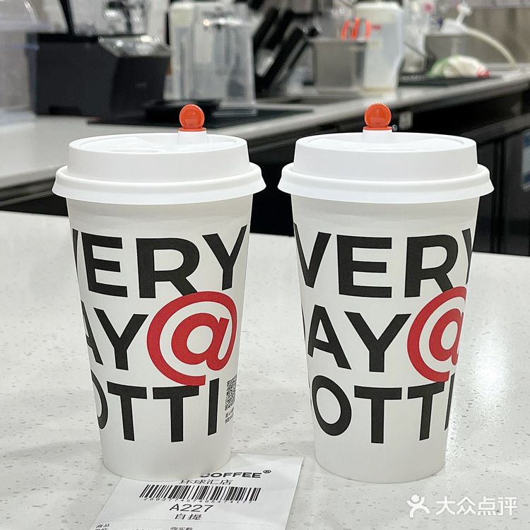 热乎乎的咖啡☕冬天喝起来暖心又暖胃‼️