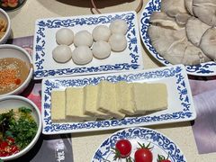 -东镇老火锅(长春路首店)