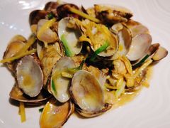 -黄泥岗·地道湖北菜(奥特莱斯店)