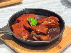 红烧猪手-鹿港小镇(霄云店)