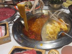 -老房老舍重庆火锅(假日城市店)