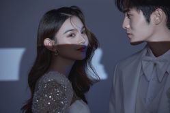 -乐派诗婚纱摄影