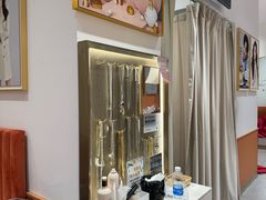 -海马体照相馆(万菱汇店)