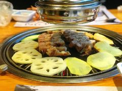 -唯成•韩国炭火烤肉 유성고기