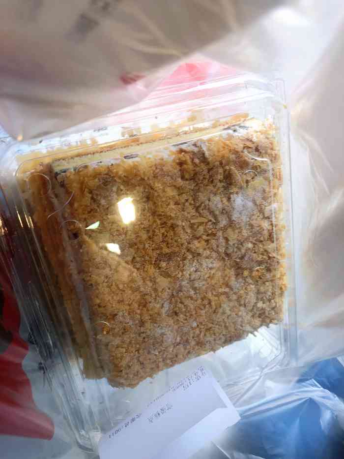 宫玺糕点-"疫情当头 也就这家蛋糕房还开着店 满足我.