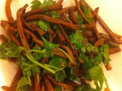 菌菇三叶香-盛华瑄中餐厅