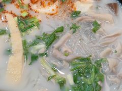 -鸭小妹鸭血粉丝(老门东店)