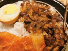 台式卤肉饭-罗氏十三活虾餐厅(光谷K11购物艺术中心店)