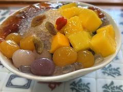 超级桃胶芋圆-堂屋糖水店(愚园店)