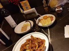 -海派悦庭·海胆烧麦·新融合菜(凯德广场店)