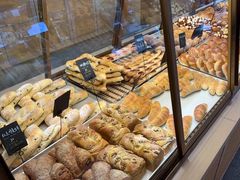 -Dough&Joe团憩(瑞虹天地月亮湾店)