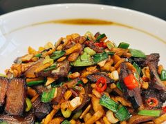 -鱼头泡饭·湖北菜·非物质文化遗产(岳家嘴总店)