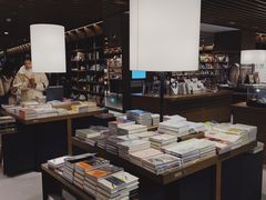 -茑屋书店(天目里店)