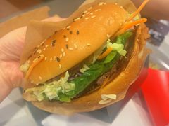 -麦当劳(呼市新华东街店)