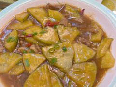 牛肉炖萝卜-鱼和肉海鲜大排档(林江名城店)