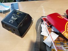 -麦当劳(展览路店)