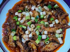-巴特餐饮6加1音乐餐吧·新疆菜
