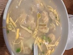 虾仁小馄饨-东泰祥生煎馆(重庆北路店)