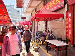 -六甲社区综合农贸市场