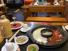 -九宫格老灶火锅
