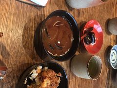 -是山居