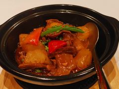 萝卜焖牛腩-醉辉皇原味海鲜江南菜(成都大魔方店)