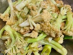 五花肉烧有机花菜-肖记公安牛肉鱼杂馆· 省级非物质文化遗产(仁和路店)