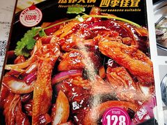-胡须佬鸡煲四季火锅店(石厦西村直营店)