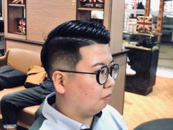 -CUTMAN男士理发